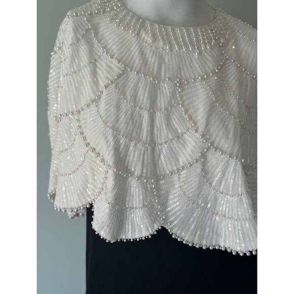 REBA EMBELLISHED CAPE OVERLAY GOWN. Size 8 - Picture 9 of 11